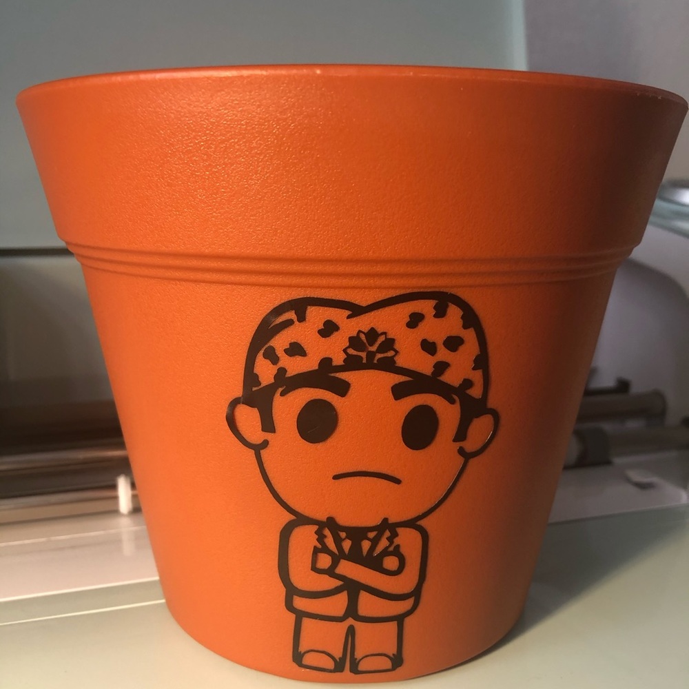6 inch plastic planter themed The office
